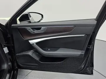 2023 Audi A6 с пробегом 21 217 км