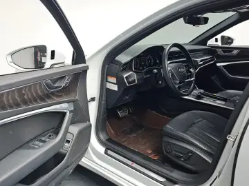 2021 Audi A6 с пробегом 95 479 км