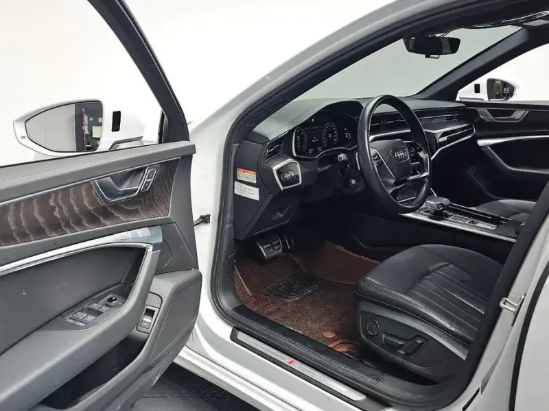 2021 Audi A6 с пробегом 95 479 км