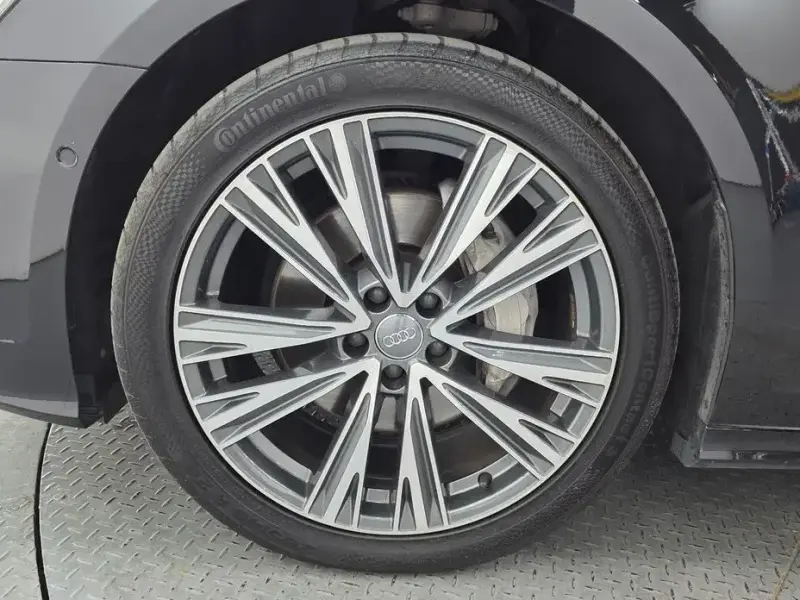 2021 Audi A6 с пробегом 103 894 км