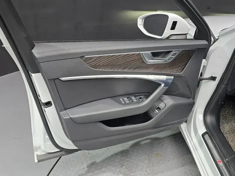 2020 Audi A6 с пробегом 51 780 км