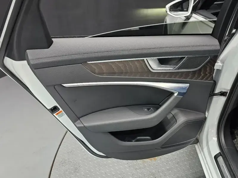2020 Audi A6 с пробегом 51 780 км