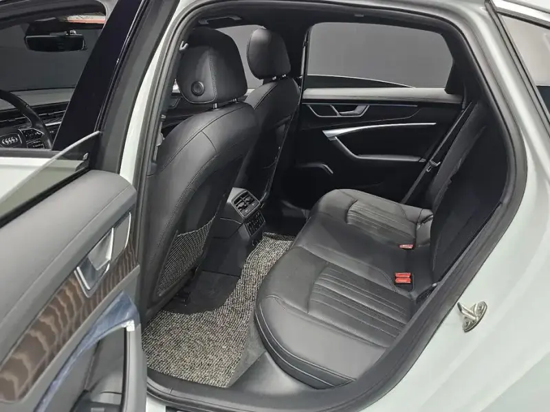 2020 Audi A6 с пробегом 51 780 км