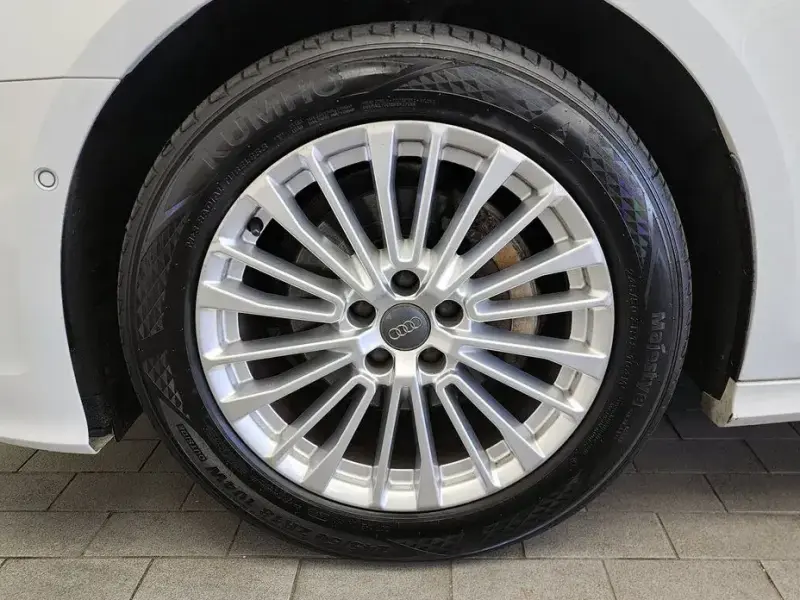 2021 Audi A6 с пробегом 64 359 км