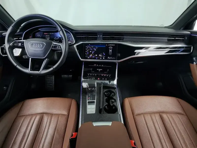 2021 Audi A6 с пробегом 64 359 км