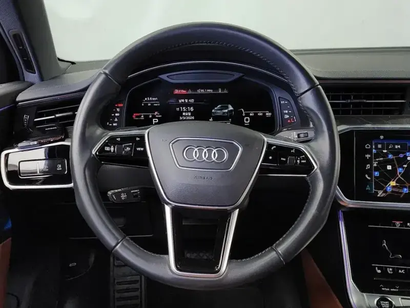 2021 Audi A6 с пробегом 64 359 км