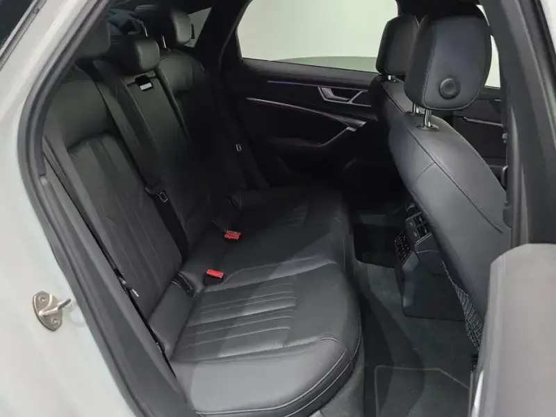 2022 Audi A6 с пробегом 141 375 км