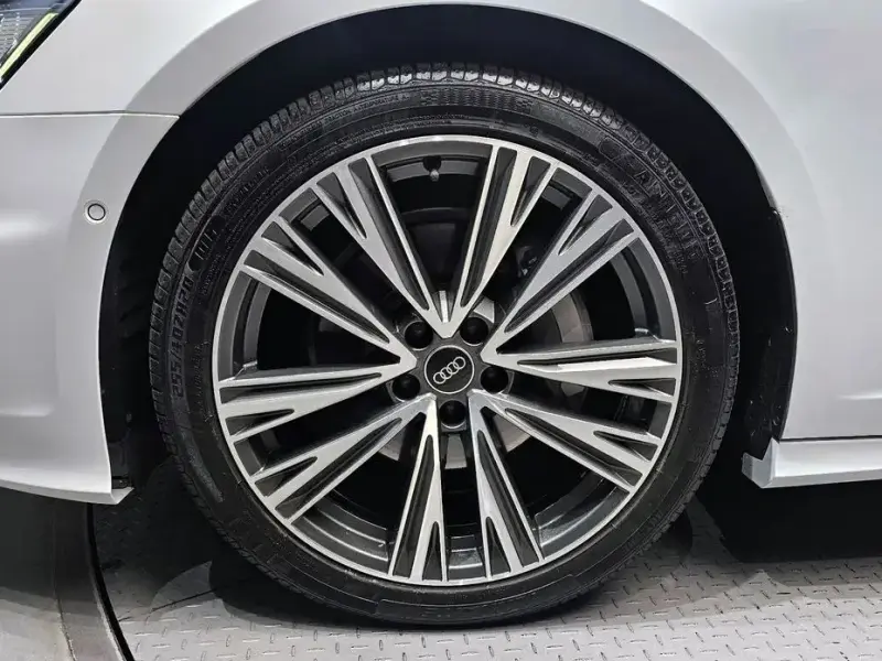 2022 Audi A6 с пробегом 44 406 км