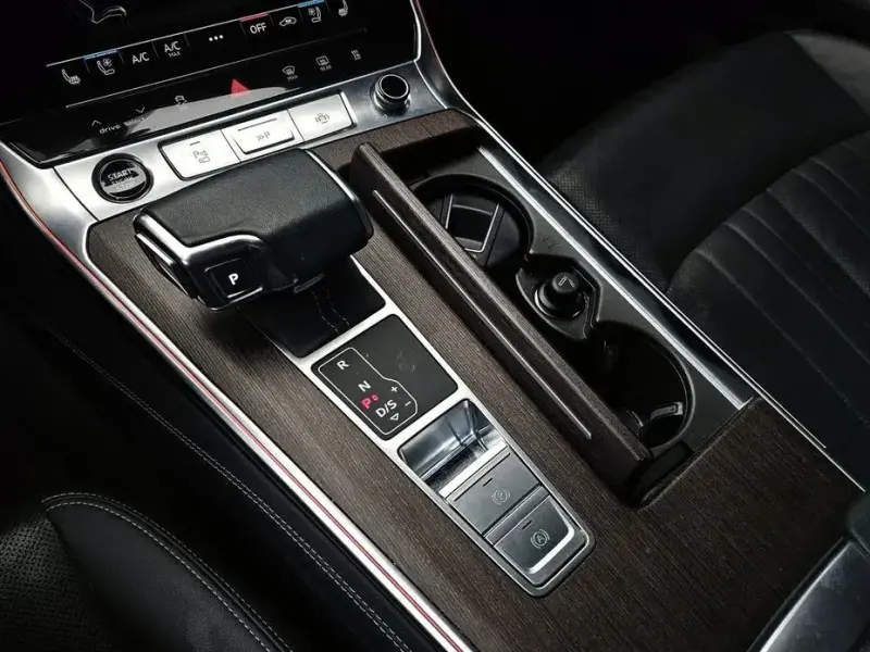 2022 Audi A6 с пробегом 44 406 км