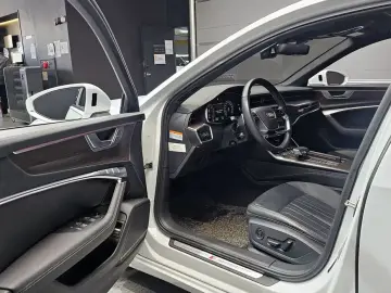 2022 Audi A6 с пробегом 44 406 км