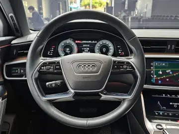 2022 Audi A6 с пробегом 44 406 км