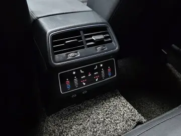 2022 Audi A6 с пробегом 44 406 км