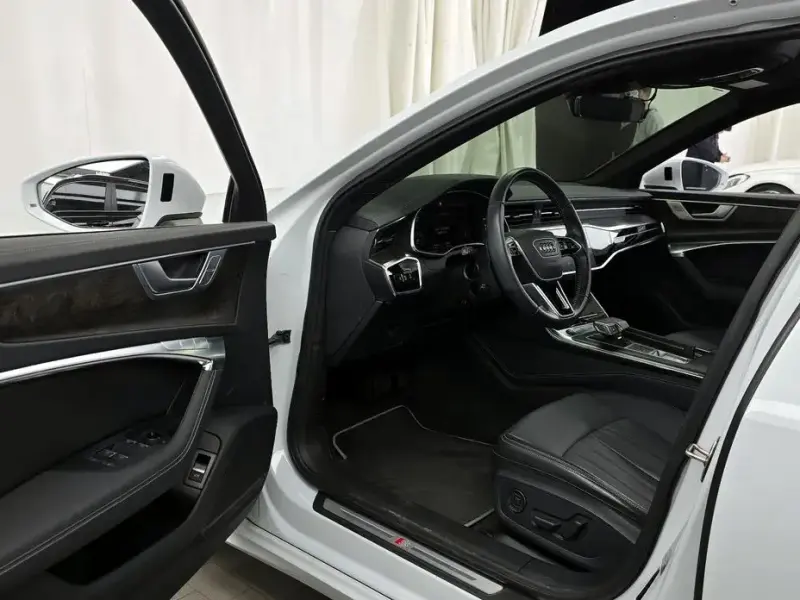 2021 Audi A6 с пробегом 74 762 км