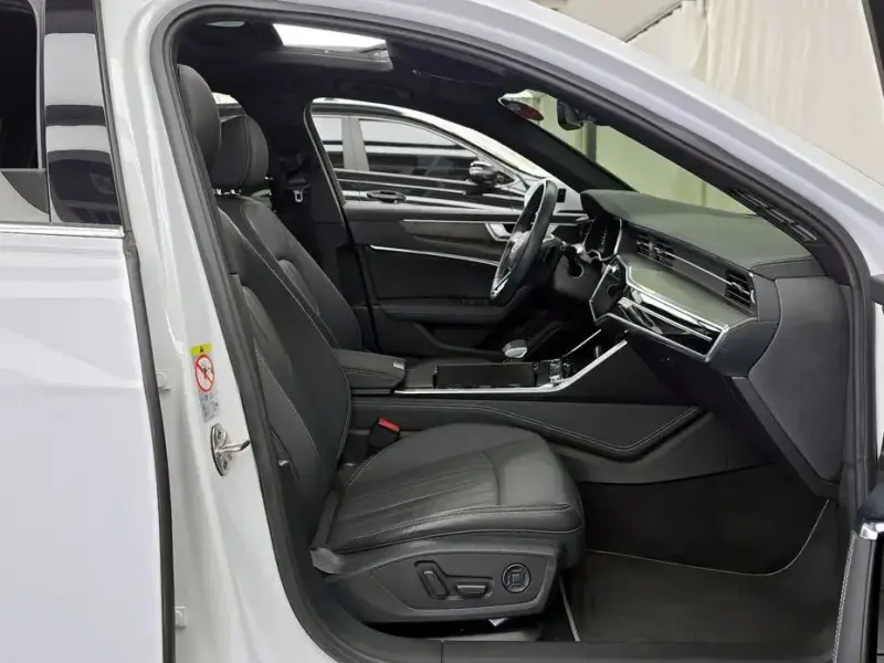 2021 Audi A6 с пробегом 74 762 км