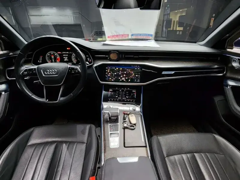2021 Audi A6 с пробегом 54 045 км