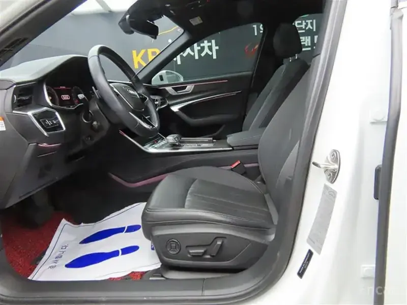 2021 Audi A6 с пробегом 49 133 км