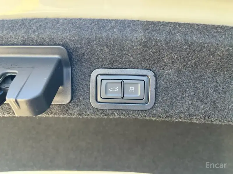 2024 Audi A6 с пробегом 61 922 км