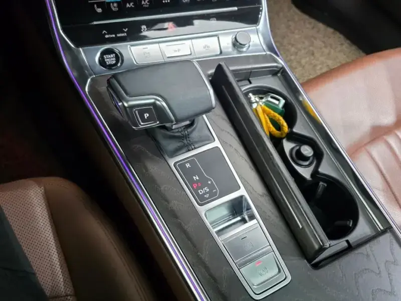 2021 Audi A6 с пробегом 178 355 км