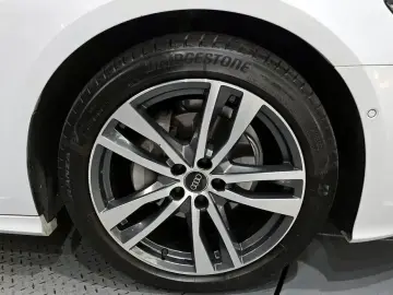 2023 Audi A6 с пробегом 63 783 км