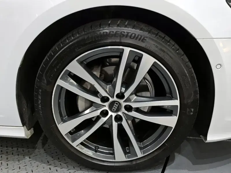 2023 Audi A6 с пробегом 63 783 км