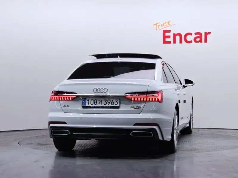 2021 Audi A6 с пробегом 83 818 км