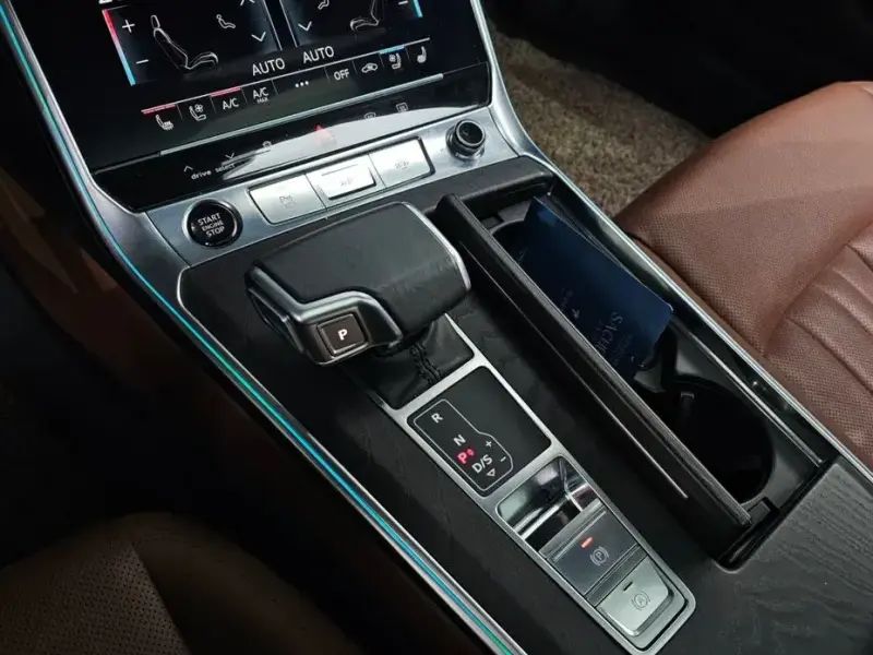 2021 Audi A6 с пробегом 83 818 км
