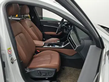 2021 Audi A6 с пробегом 83 818 км
