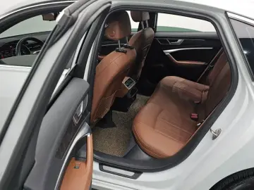 2021 Audi A6 с пробегом 83 818 км