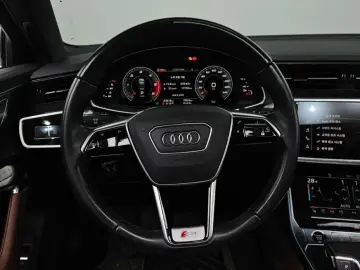 2021 Audi A6 с пробегом 83 818 км