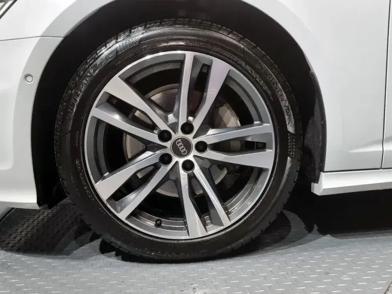 2022 Audi A6 с пробегом 30 346 км