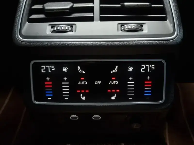 2022 Audi A6 с пробегом 30 346 км