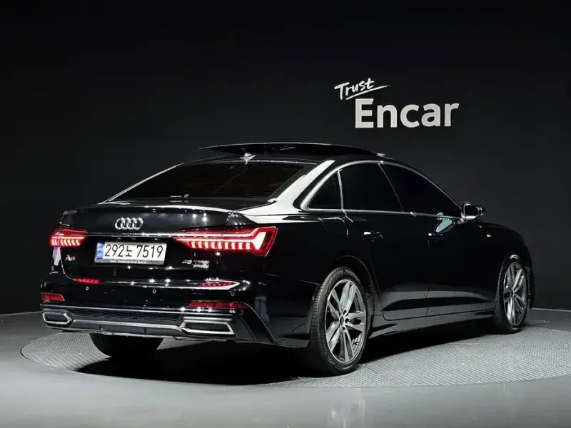 2022 Audi A6 с пробегом 54 920 км