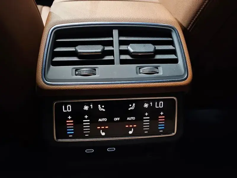 2022 Audi A6 с пробегом 54 920 км