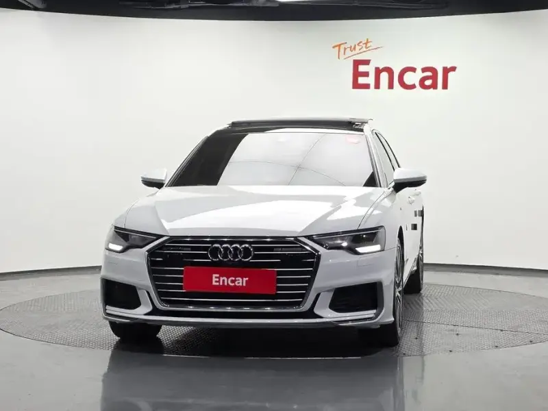 2022 Audi A6 с пробегом 62 077 км