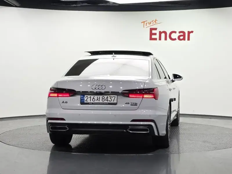 2022 Audi A6 с пробегом 62 077 км