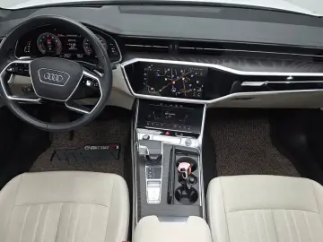 2022 Audi A6 с пробегом 62 077 км