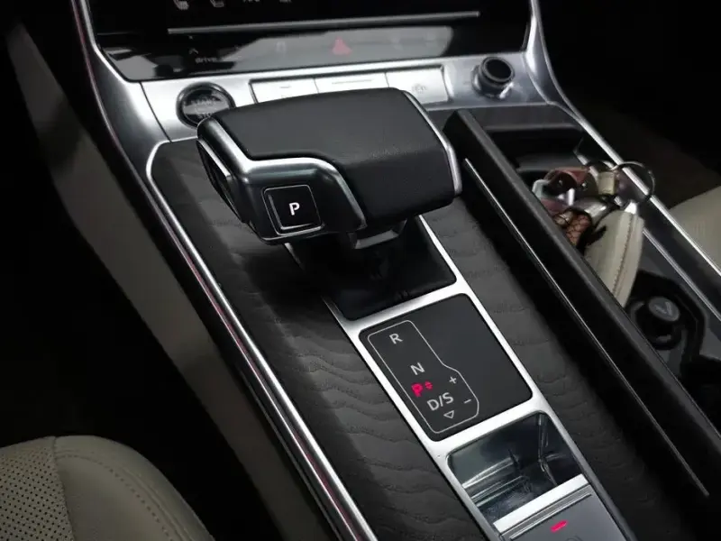 2022 Audi A6 с пробегом 62 077 км