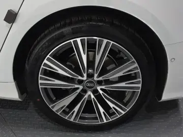 2022 Audi A6 с пробегом 62 077 км