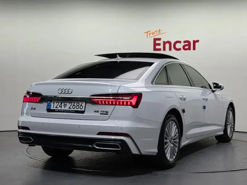 2021 Audi A6 с пробегом 128 112 км
