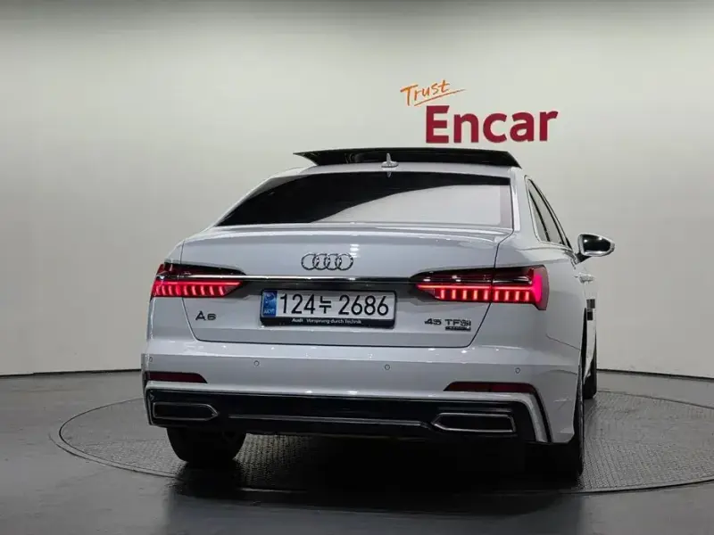 2021 Audi A6 с пробегом 128 112 км
