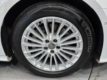 2021 Audi A6 с пробегом 128 112 км
