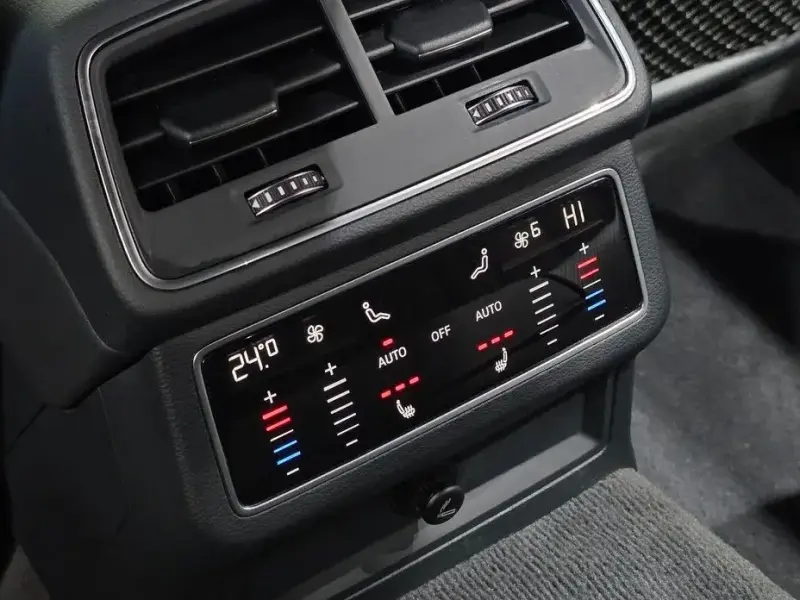 2021 Audi A6 с пробегом 128 112 км