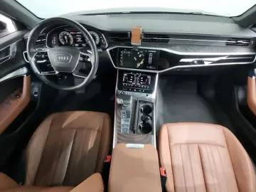 2022 Audi A6 с пробегом 81 066 км