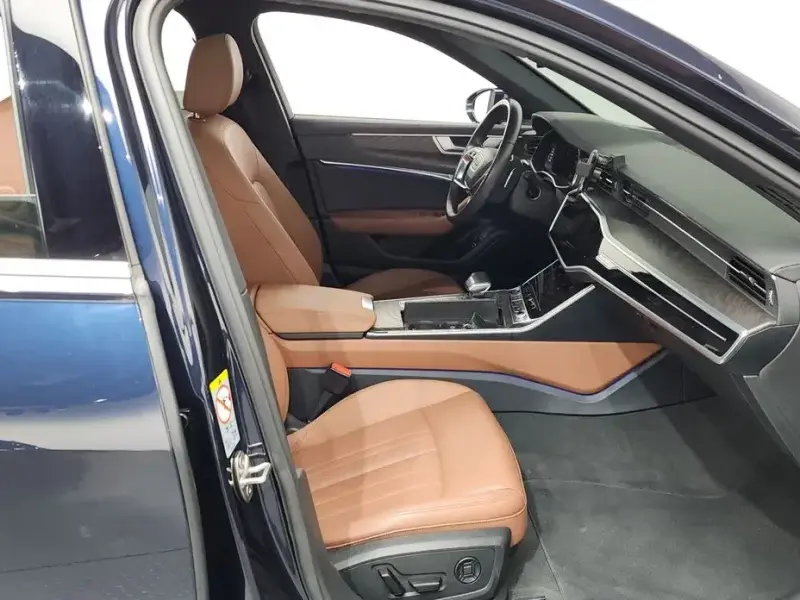 2022 Audi A6 с пробегом 81 066 км