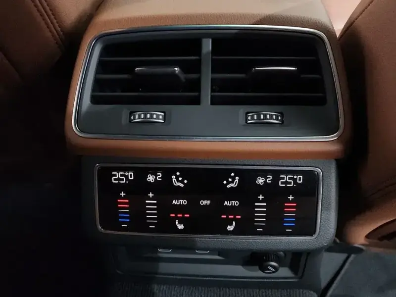 2022 Audi A6 с пробегом 81 066 км