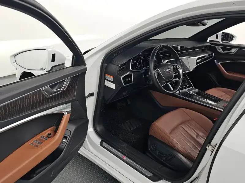 2022 Audi A6 с пробегом 34 839 км