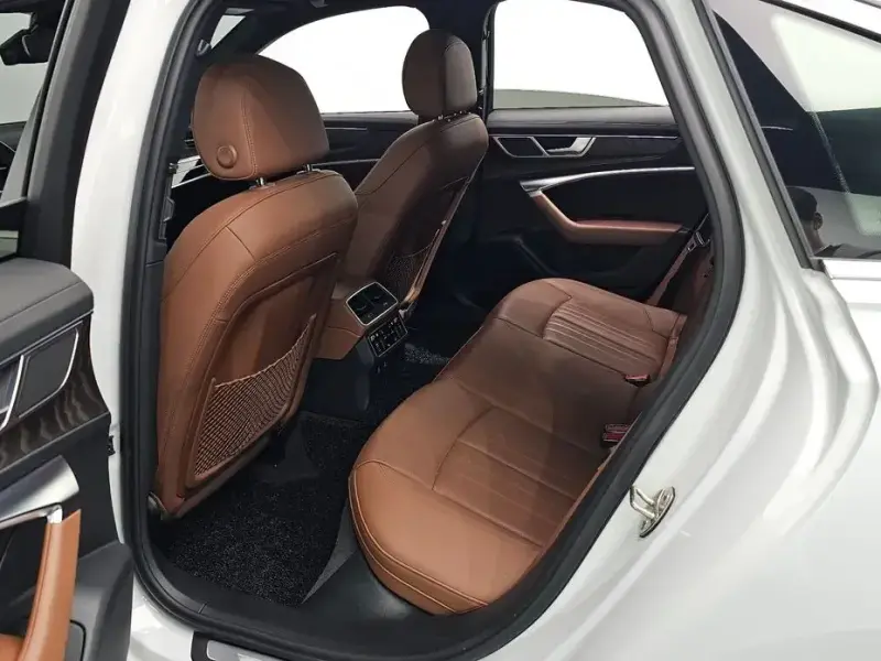2022 Audi A6 с пробегом 34 839 км