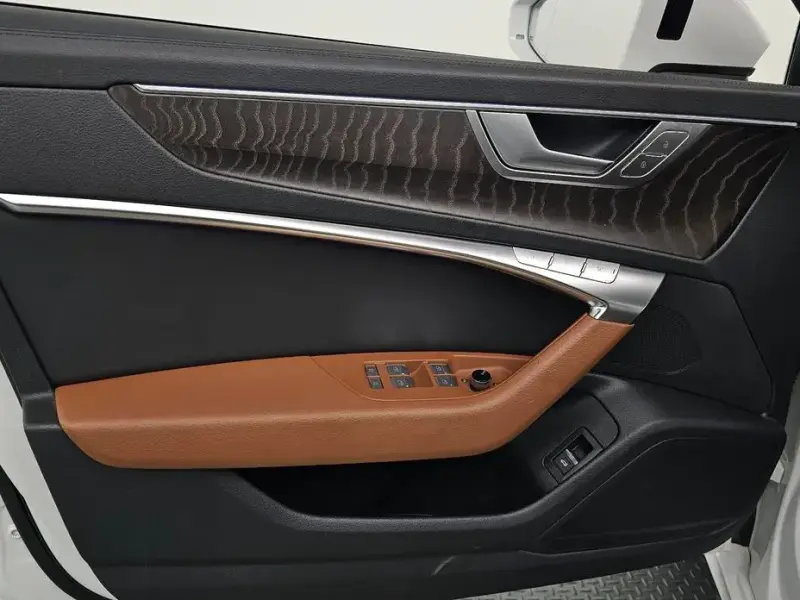 2022 Audi A6 с пробегом 34 839 км