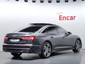 2022 Audi A6 с пробегом 75 813 км