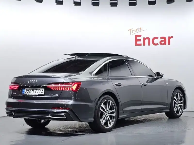 2022 Audi A6 с пробегом 75 813 км